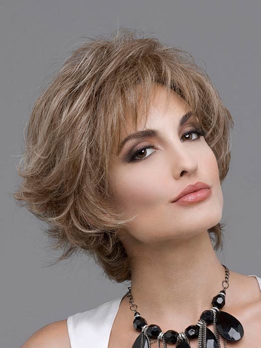 Kylie by Envy - Regal Wigs